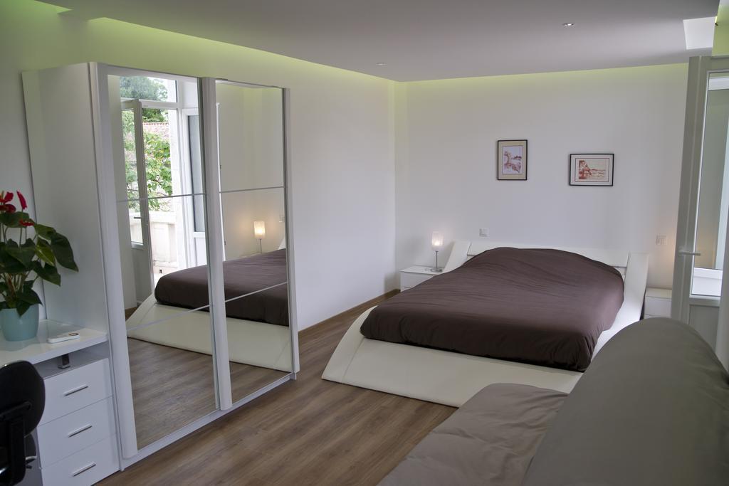 Bed and Breakfast Moulin Des Tours Барбаст Номер фото