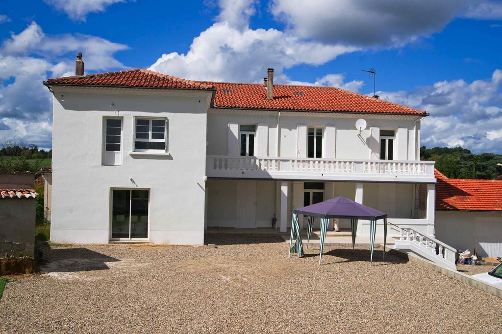 Bed and Breakfast Moulin Des Tours Барбаст Экстерьер фото